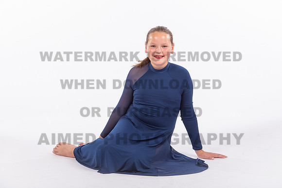 Mackenzie Arthur-8.jpg